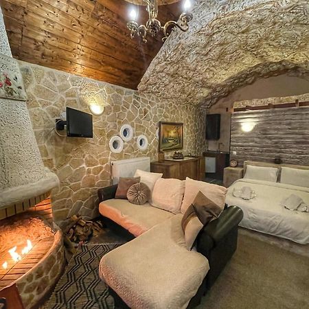Anilia Guesthouse Синикия-Меси-Трикала Экстерьер фото
