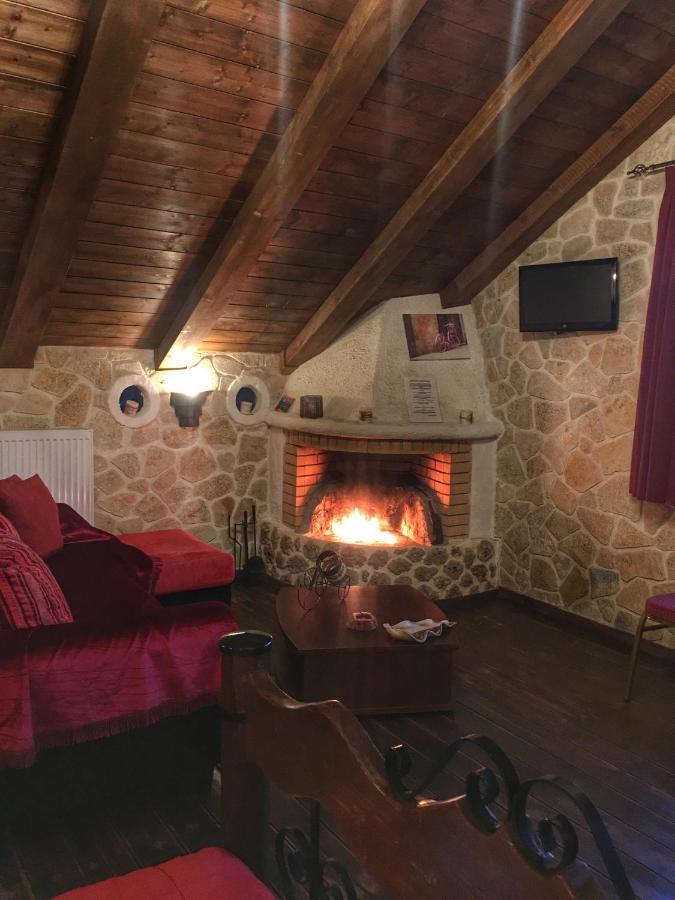 Anilia Guesthouse Синикия-Меси-Трикала Экстерьер фото