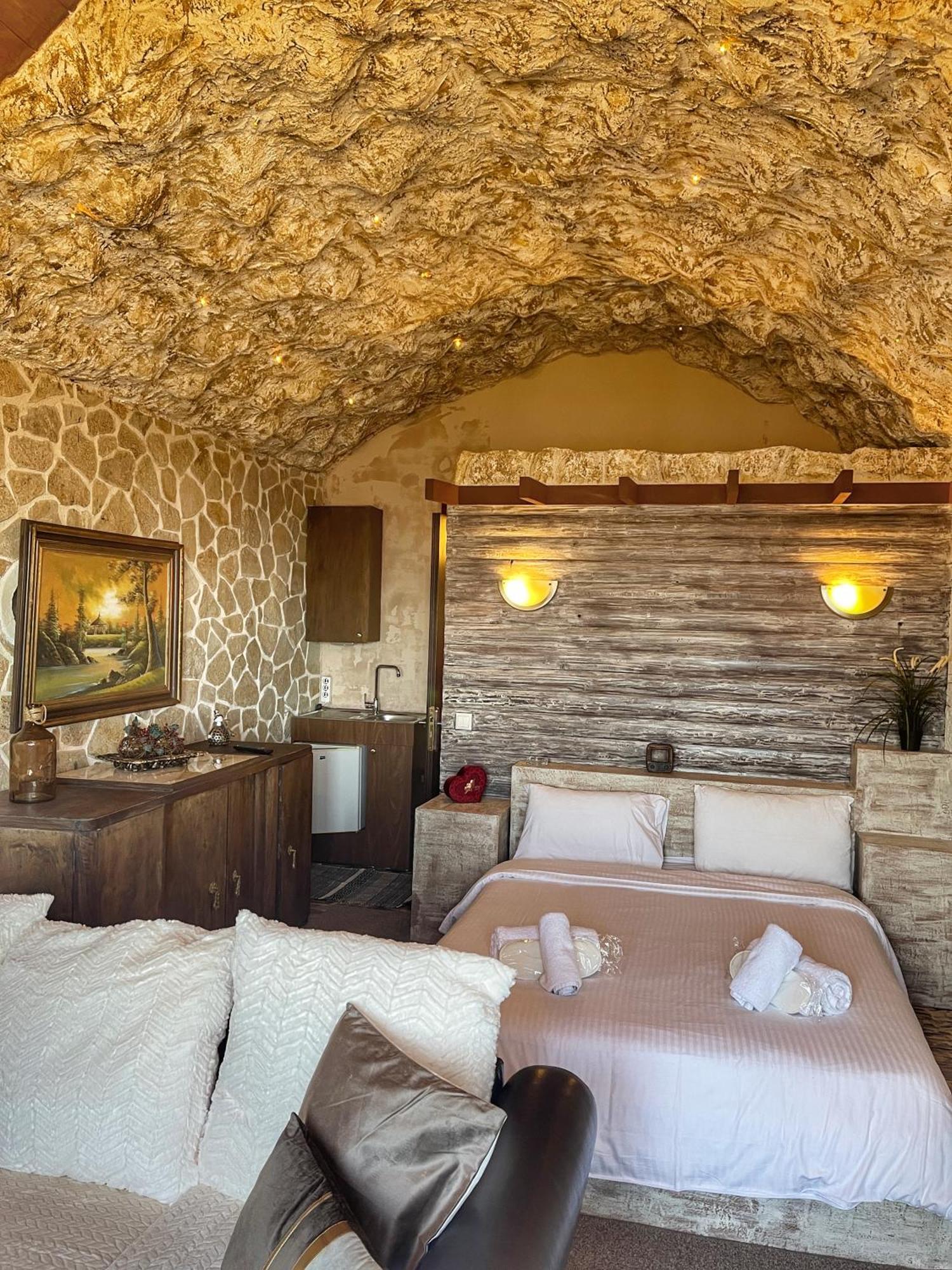 Anilia Guesthouse Синикия-Меси-Трикала Экстерьер фото